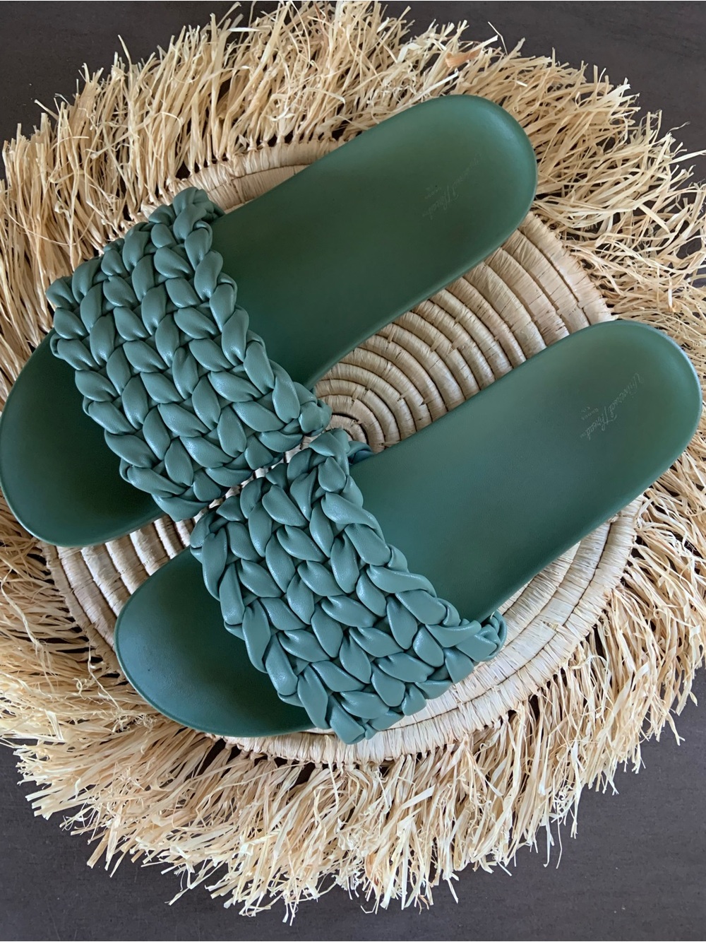 UNIVERSAL THREAD Renae Braided Strap Green Slide Sandals Women’s Size 11